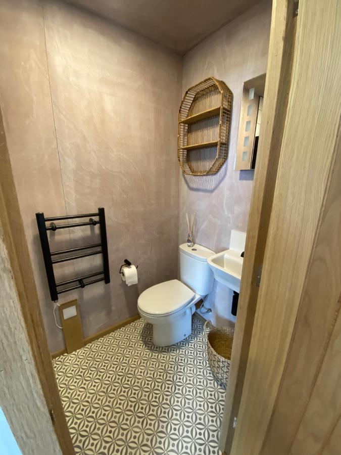 Unique Luxurious Cabin On Sea View Working Croft Garrabost ภายนอก รูปภาพ